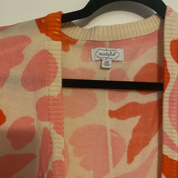 Cardigan - Picture 2 of 5